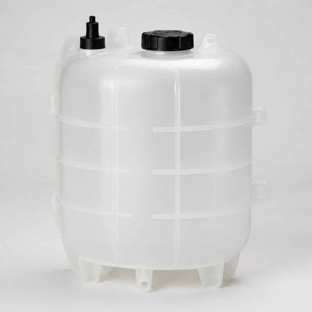 Vase d'expansion grande contenance présenté seul sur fond neutre